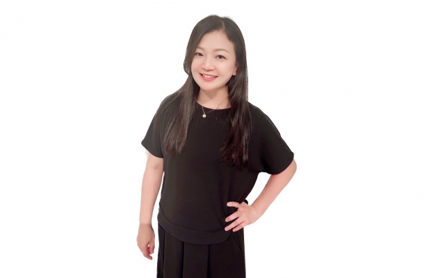 周盈君 / 營運長(圖)